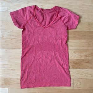 Lululemon V-Neck Run Swiftly Short Sleeve